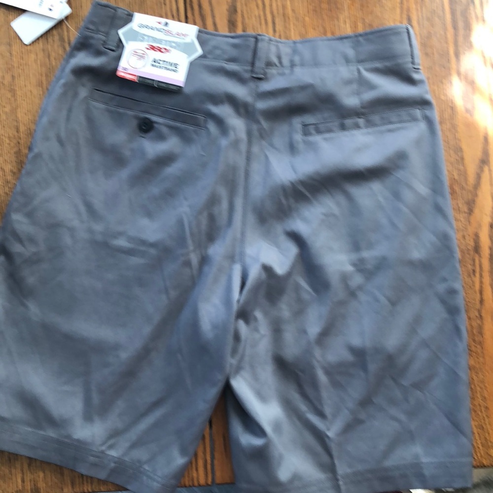 Shorts - Picture 2 of 3